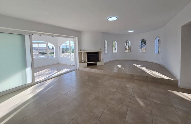5 chambre Villa/Maison à vendre à Benitachell / Benitatxell avec piscine garage - 690 000 € (Ref: 9827286)