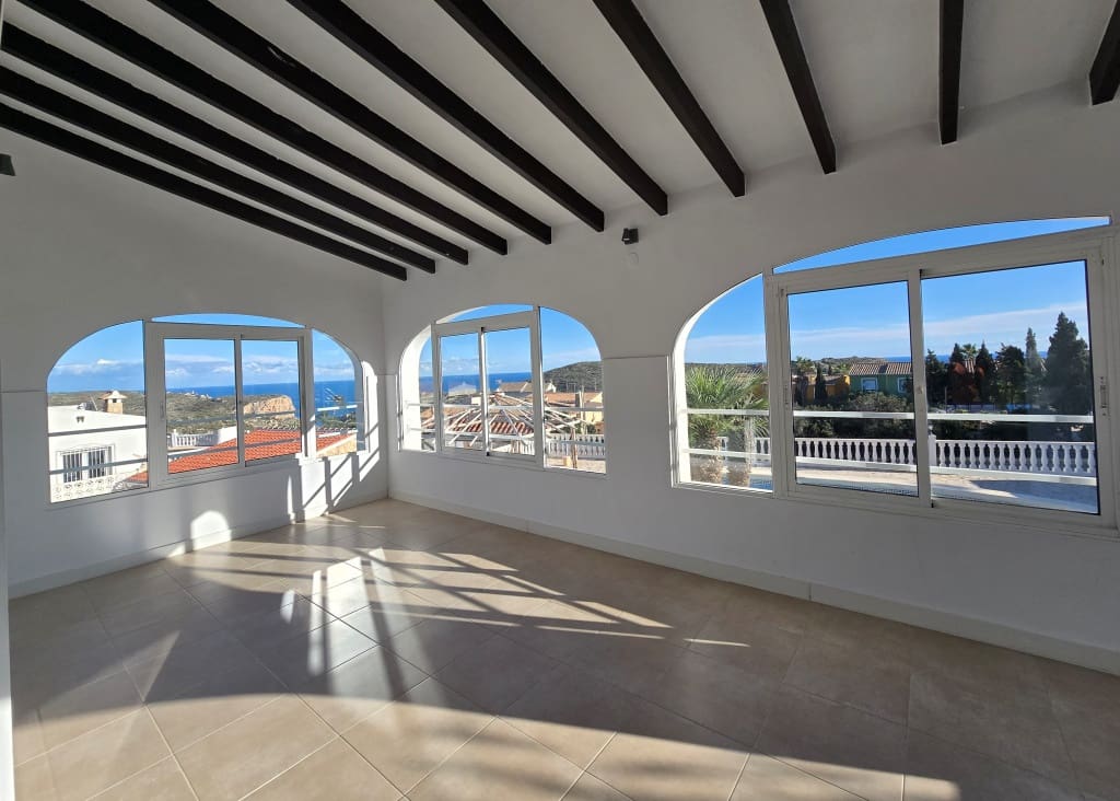 5 chambre Villa/Maison à vendre à Benitachell / Benitatxell avec piscine garage - 690 000 € (Ref: 9827286)