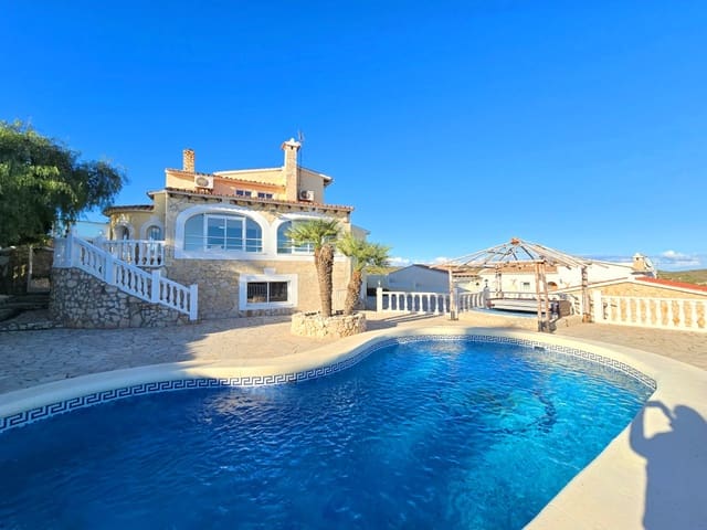 5 chambre Villa/Maison à vendre à Benitachell / Benitatxell avec piscine garage - 690 000 € (Ref: 9827286)