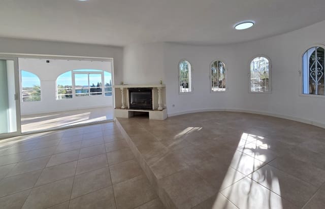 5 chambre Villa/Maison à vendre à Benitachell / Benitatxell avec piscine garage - 690 000 € (Ref: 9827286)