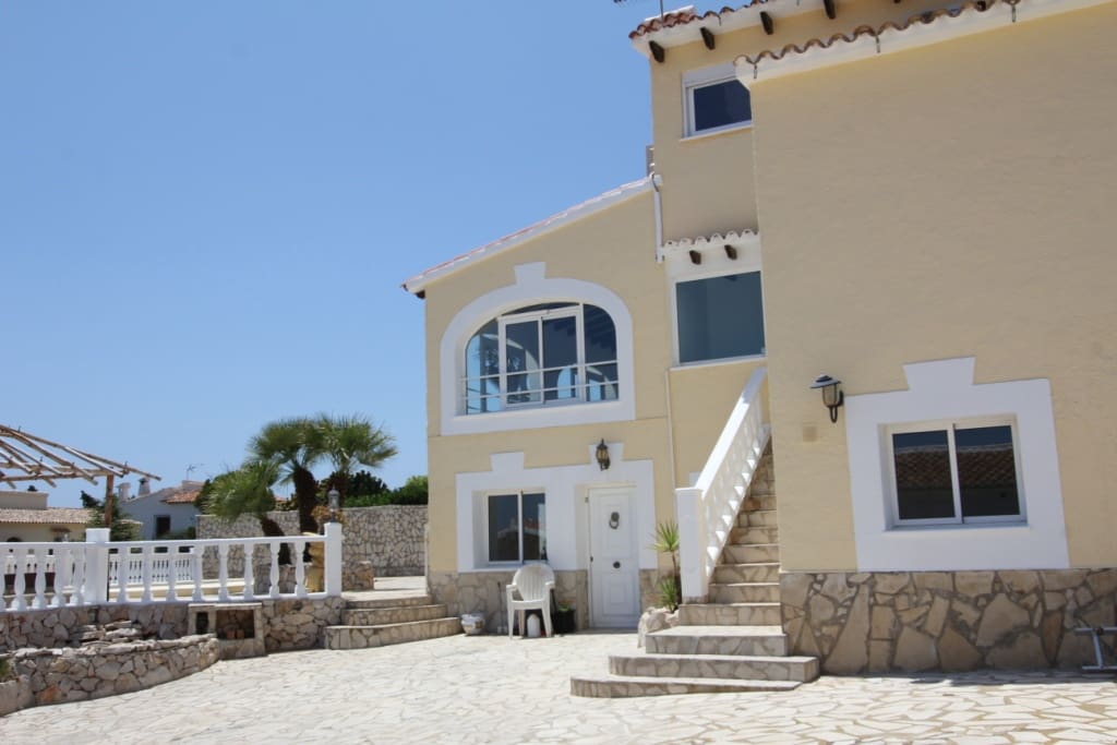 5 chambre Villa/Maison à vendre à Benitachell / Benitatxell avec piscine garage - 690 000 € (Ref: 9827286)