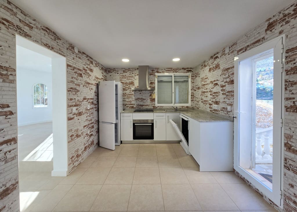 5 chambre Villa/Maison à vendre à Benitachell / Benitatxell avec piscine garage - 690 000 € (Ref: 9827286)