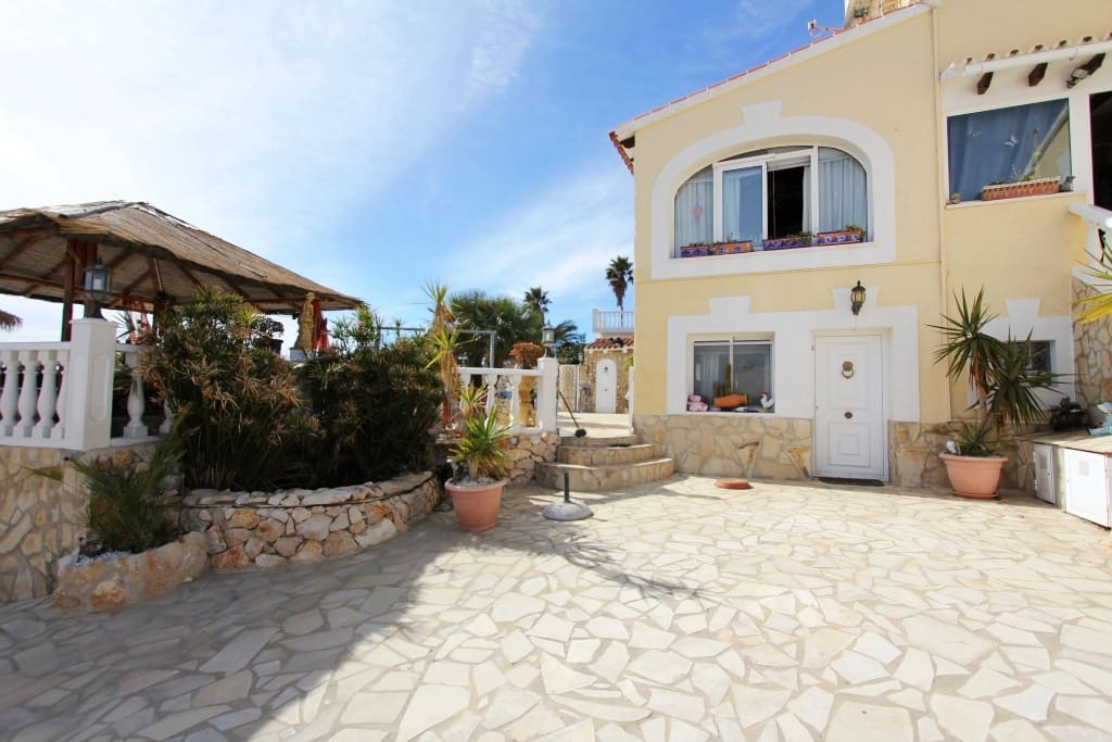 5 chambre Villa/Maison à vendre à Benitachell / Benitatxell avec piscine garage - 690 000 € (Ref: 9827286)