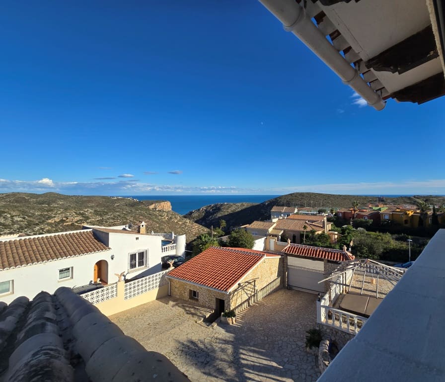 5 chambre Villa/Maison à vendre à Benitachell / Benitatxell avec piscine garage - 690 000 € (Ref: 9827286)