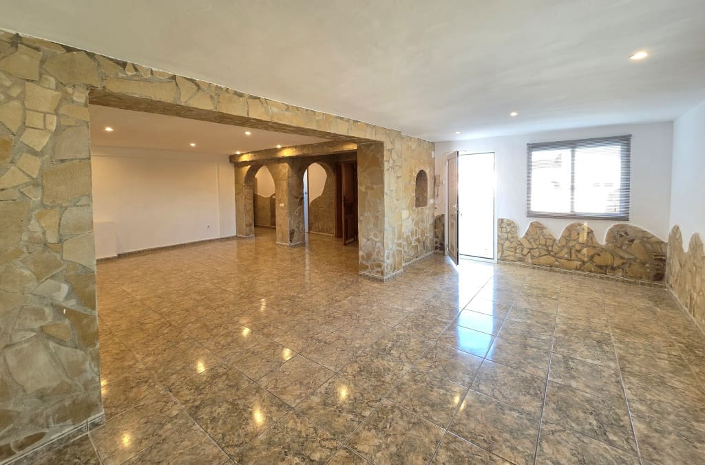 5 chambre Villa/Maison à vendre à Benitachell / Benitatxell avec piscine garage - 690 000 € (Ref: 9827286)
