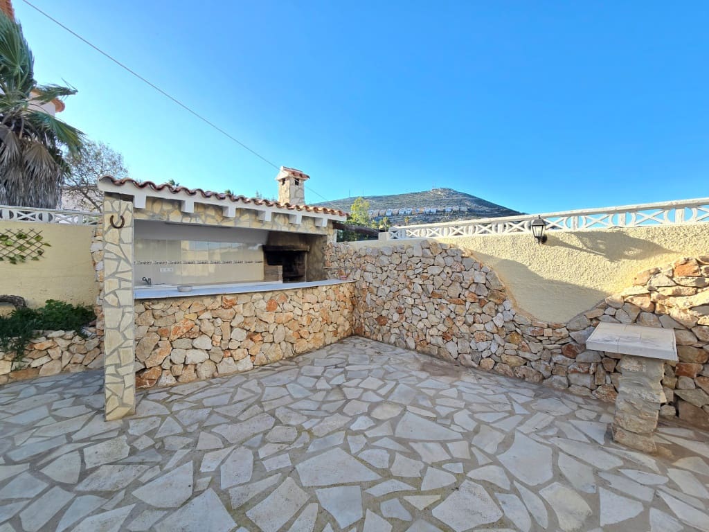 5 chambre Villa/Maison à vendre à Benitachell / Benitatxell avec piscine garage - 690 000 € (Ref: 9827286)