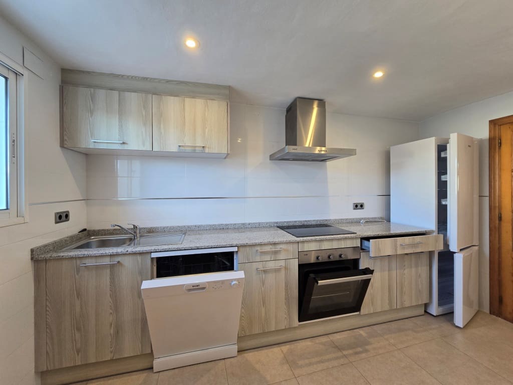 5 chambre Villa/Maison à vendre à Benitachell / Benitatxell avec piscine garage - 690 000 € (Ref: 9827286)