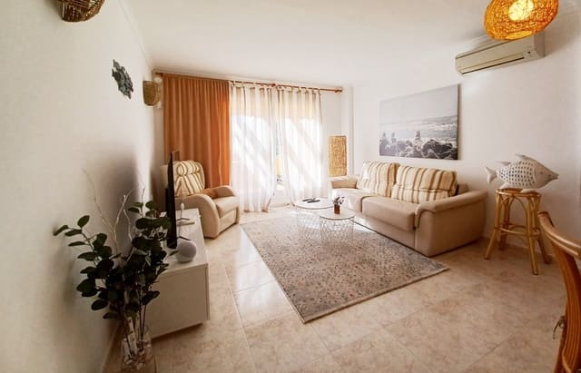 Appartement de 3 chambres à louer à Benitachell / Benitatxell avec piscine garage - 1 000 € (Ref: 9827287)