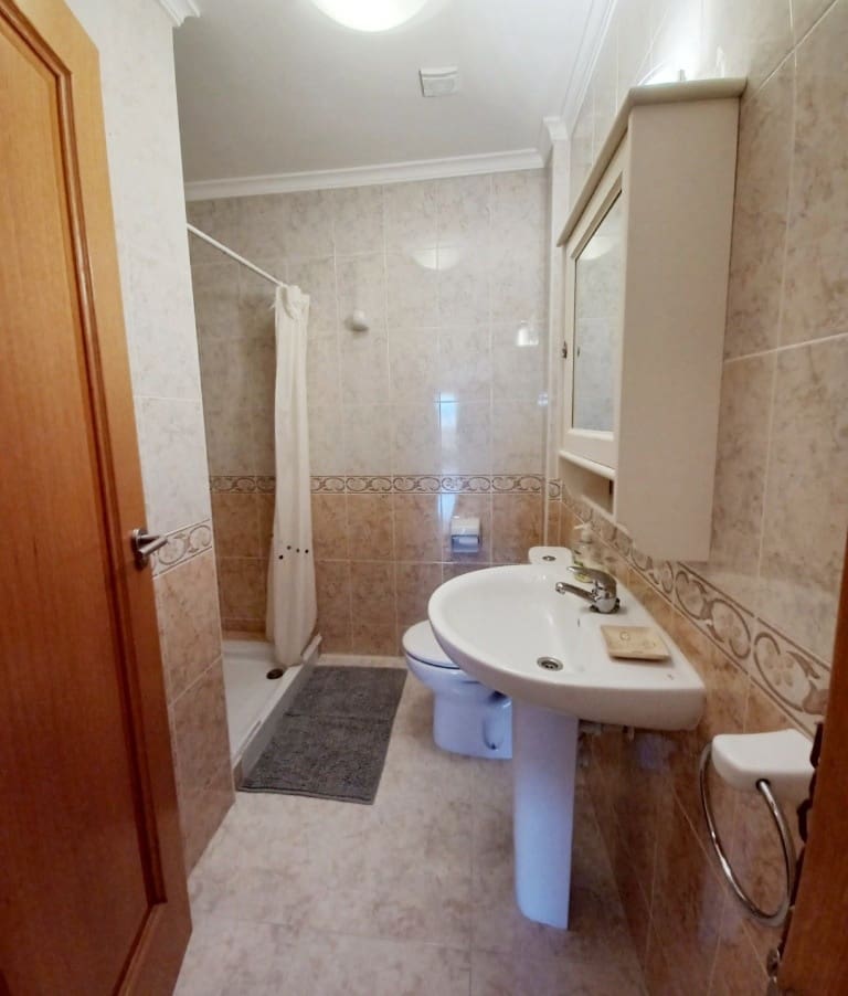 3 soveværelse Lejlighed til leje i Benitachell / Benitatxell med swimmingpool garage - € 1.000 (Ref: 9827287)