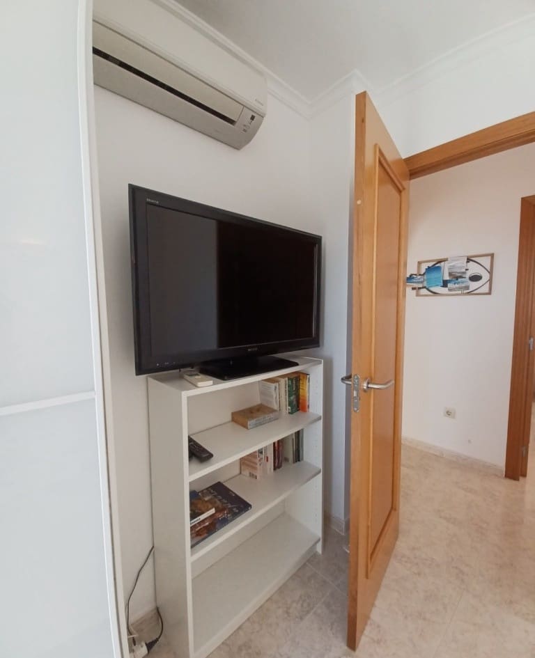3 soveværelse Lejlighed til leje i Benitachell / Benitatxell med swimmingpool garage - € 1.000 (Ref: 9827287)