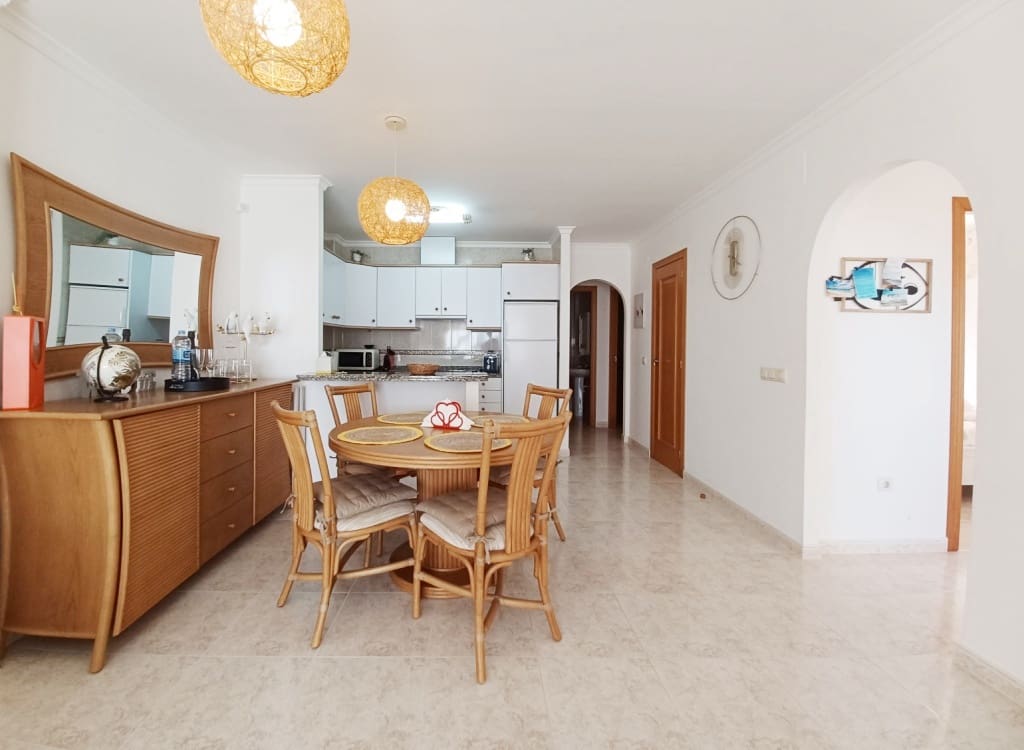 3 soveværelse Lejlighed til leje i Benitachell / Benitatxell med swimmingpool garage - € 1.000 (Ref: 9827287)
