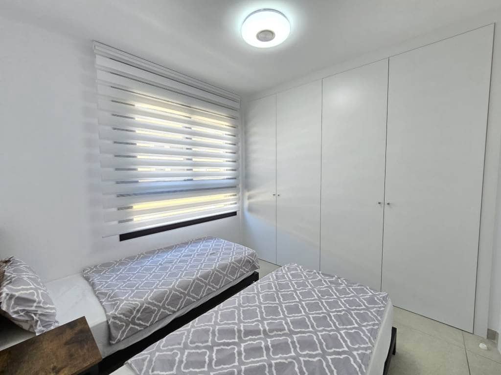 Appartement de 2 chambres à louer à Javea / Xabia avec piscine garage - 1 500 € (Ref: 9827288)