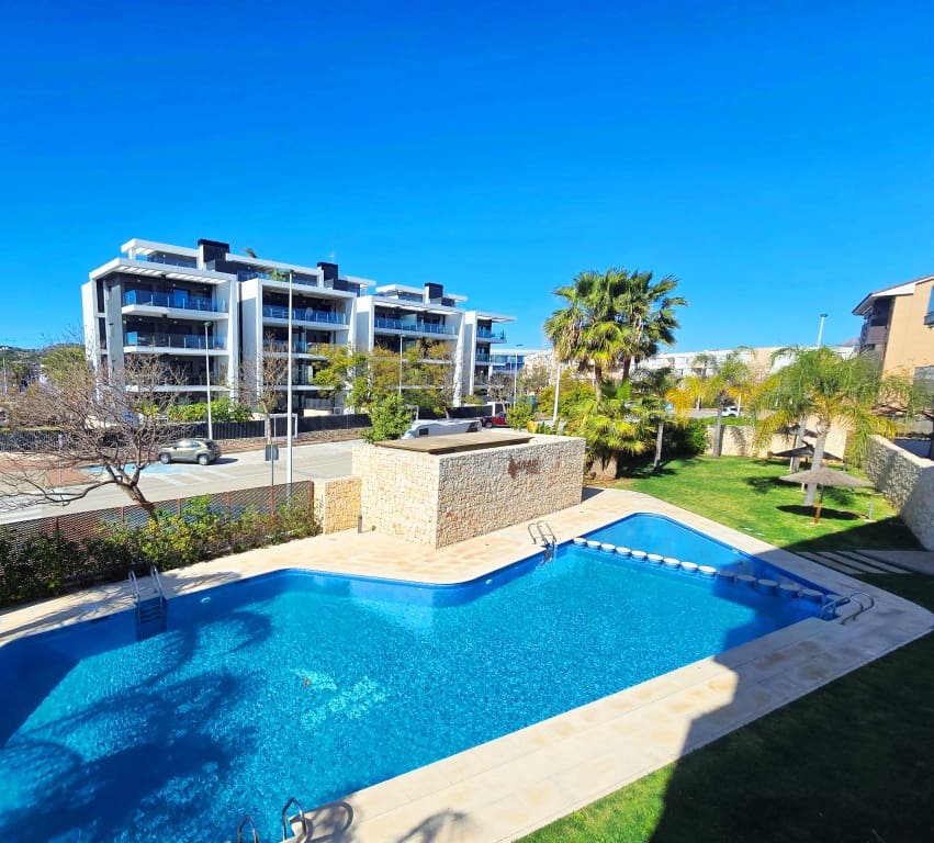 Appartement de 3 chambres à louer à Javea / Xabia avec piscine garage - 1 800 € (Ref: 9827289)
