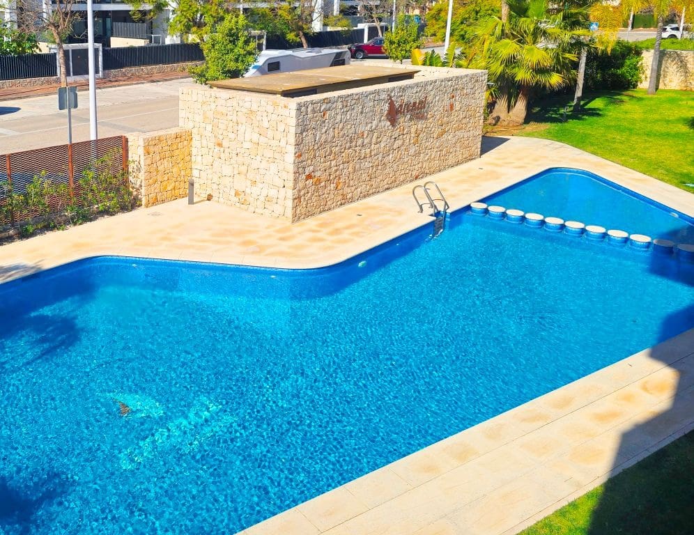 Appartement de 3 chambres à louer à Javea / Xabia avec piscine garage - 1 800 € (Ref: 9827289)
