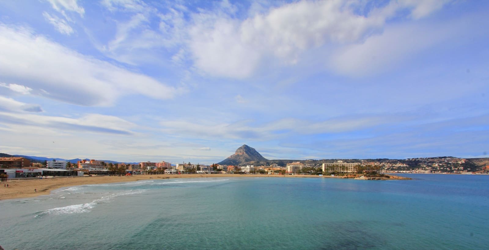 Appartement de 3 chambres à louer à Javea / Xabia avec piscine garage - 1 800 € (Ref: 9827289)