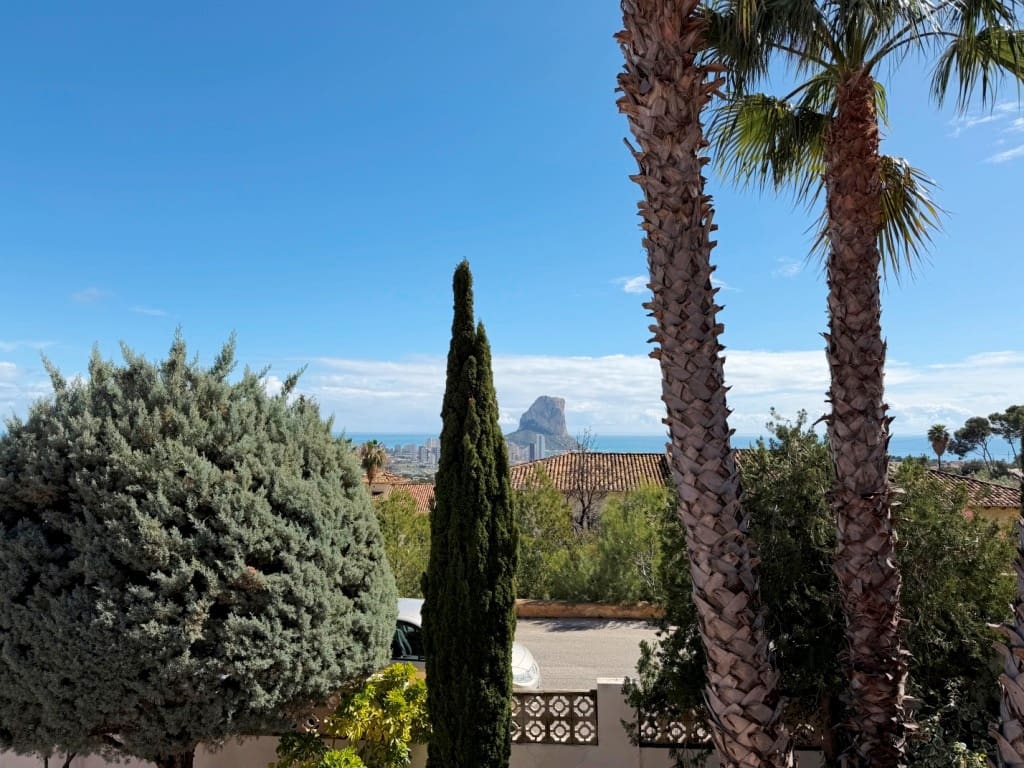 5 chambre Villa/Maison à vendre à Calpe / Calp avec garage - 645 000 € (Ref: 9827292)