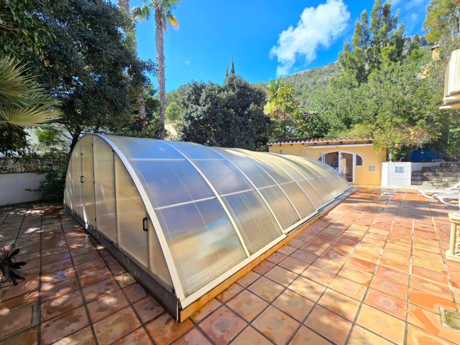 5 chambre Villa/Maison à vendre à Calpe / Calp avec garage - 645 000 € (Ref: 9827292)