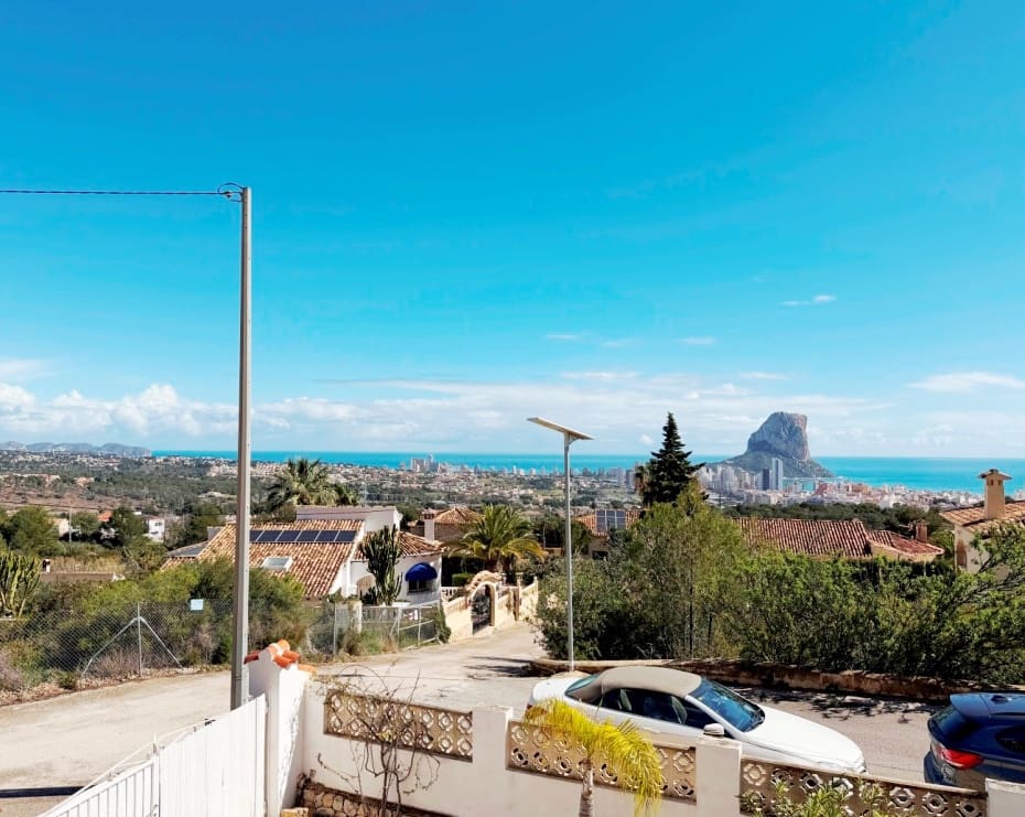 5 chambre Villa/Maison à vendre à Calpe / Calp avec garage - 645 000 € (Ref: 9827292)