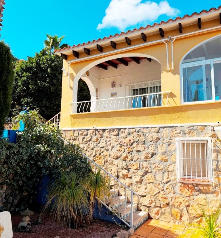 5 chambre Villa/Maison à vendre à Calpe / Calp avec garage - 645 000 € (Ref: 9827292)