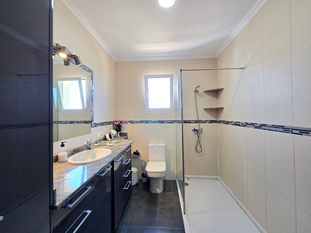 Finca/Maison de Campagne de 4 chambres à louer à Teulada avec piscine garage - 2 990 € (Ref: 9827294)