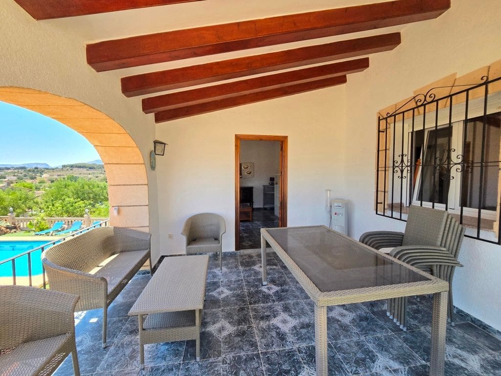 Finca/Maison de Campagne de 4 chambres à louer à Teulada avec piscine garage - 2 990 € (Ref: 9827294)