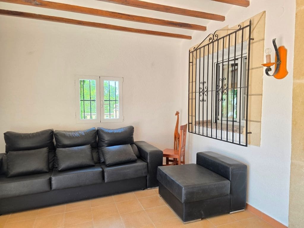 Finca/Maison de Campagne de 4 chambres à louer à Teulada avec piscine garage - 2 990 € (Ref: 9827294)