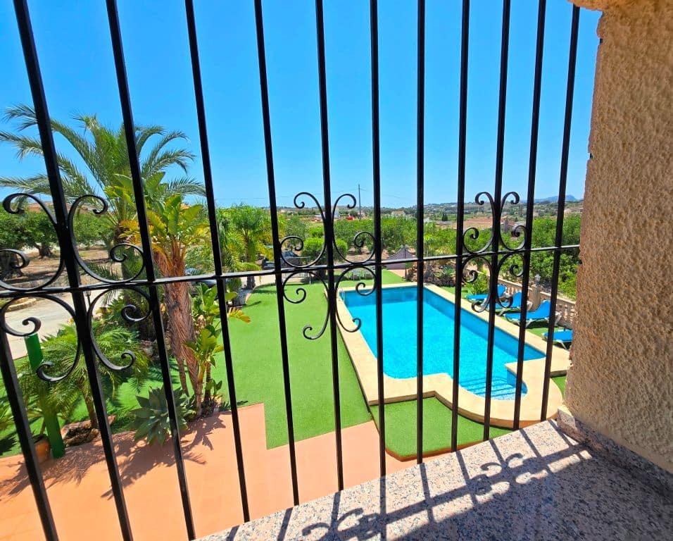 Finca/Maison de Campagne de 4 chambres à louer à Teulada avec piscine garage - 2 990 € (Ref: 9827294)