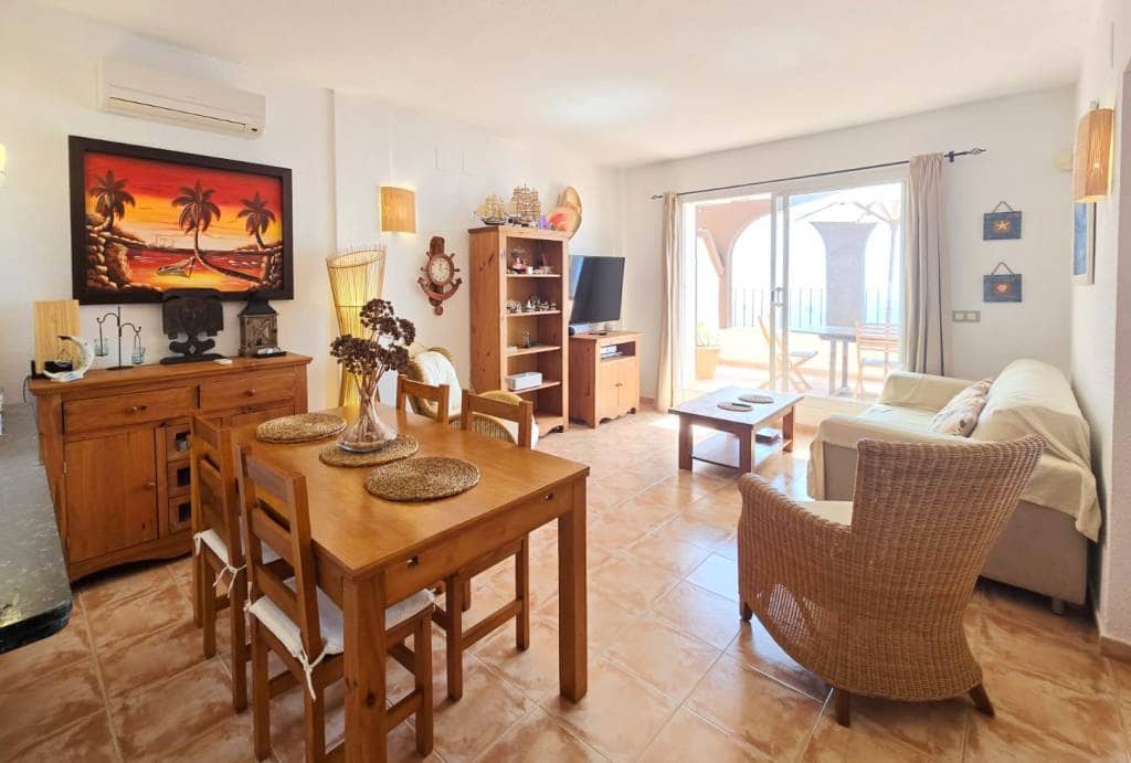 Appartement de 2 chambres à louer à Benitachell / Benitatxell avec piscine garage - 850 € (Ref: 9827296)