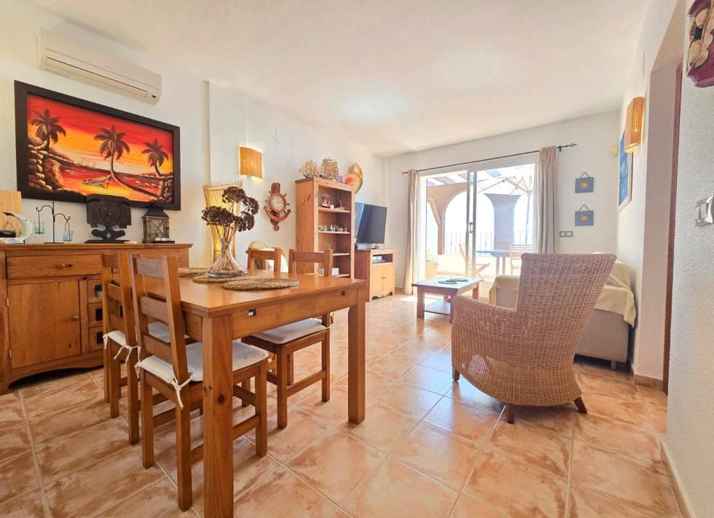 Appartement de 2 chambres à louer à Benitachell / Benitatxell avec piscine garage - 850 € (Ref: 9827296)