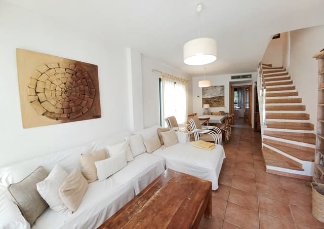 Bungalow de 4 chambres à louer à Javea / Xàbia avec piscine garage - 1 200 € (Ref: 9827298)