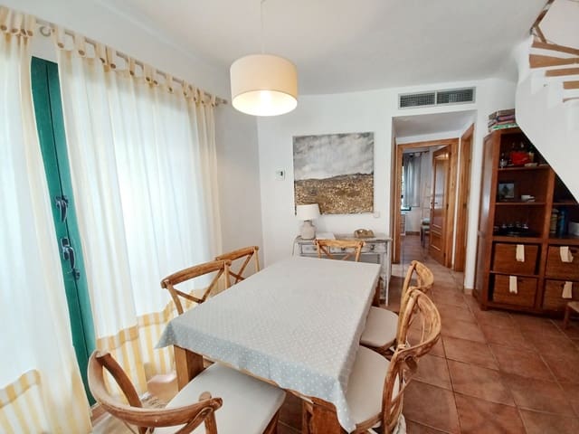 Bungalow de 4 chambres à louer à Javea / Xàbia avec piscine garage - 1 200 € (Ref: 9827298)