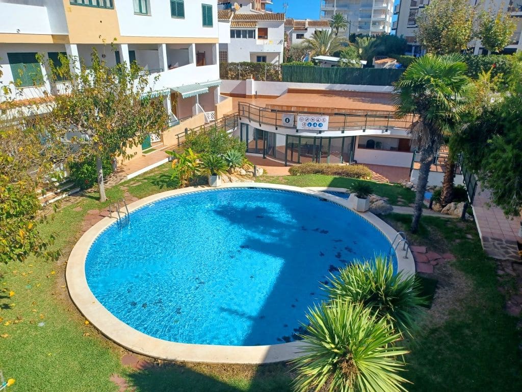 Bungalow de 4 chambres à louer à Javea / Xabia avec piscine garage - 1 200 € (Ref: 9827298)