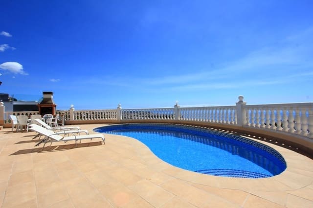 3 chambre Villa/Maison à vendre à Benitachell / Benitatxell avec piscine garage - 724 000 € (Ref: 9827299)