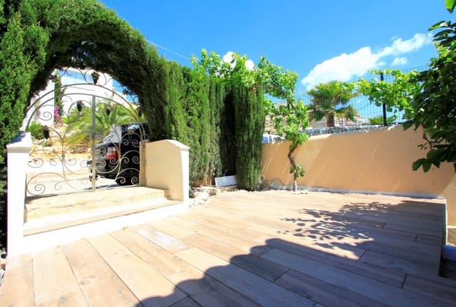 3 chambre Villa/Maison à vendre à Benitachell / Benitatxell avec piscine garage - 724 000 € (Ref: 9827299)