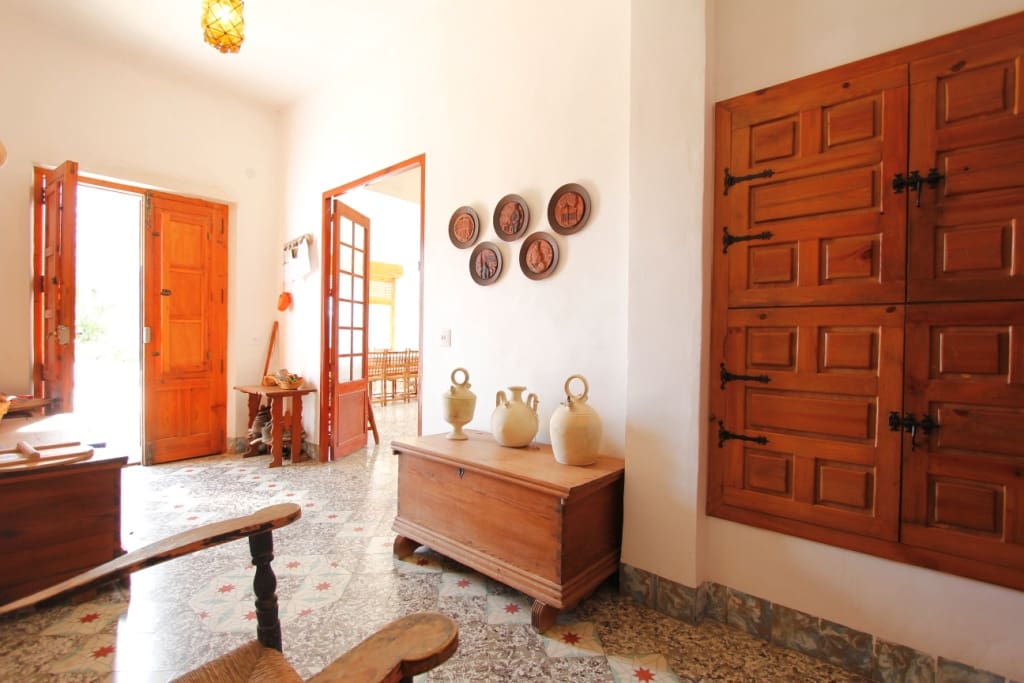 8 chambre Finca/Maison de Campagne à vendre à Jijona / Xixona avec garage - 549 000 € (Ref: 9827300)