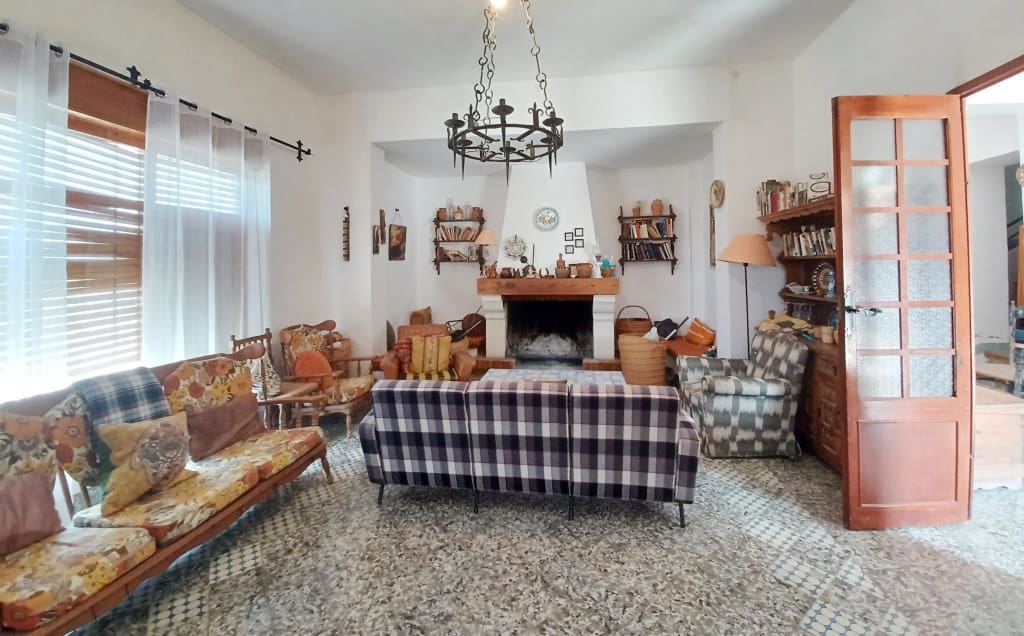 8 chambre Finca/Maison de Campagne à vendre à Jijona / Xixona avec garage - 549 000 € (Ref: 9827300)