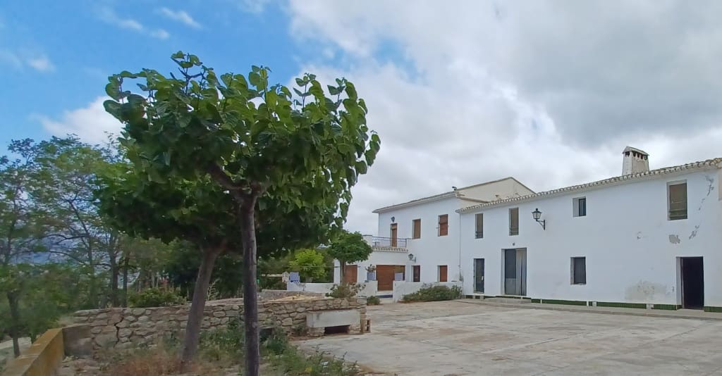 8 chambre Finca/Maison de Campagne à vendre à Jijona / Xixona avec garage - 549 000 € (Ref: 9827300)