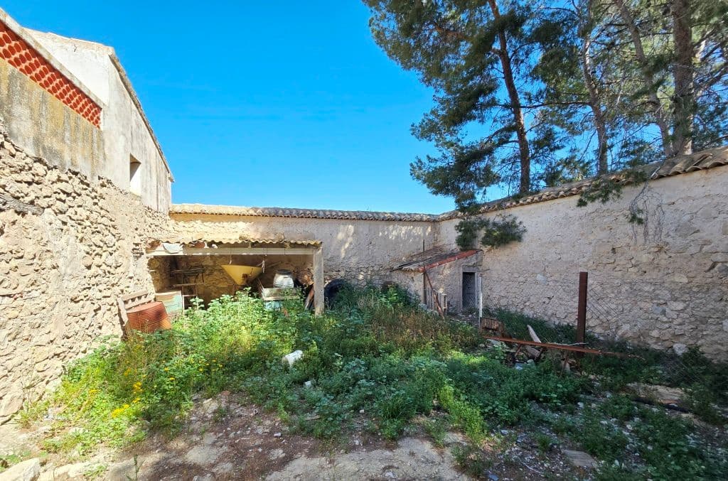 8 chambre Finca/Maison de Campagne à vendre à Jijona / Xixona avec garage - 549 000 € (Ref: 9827300)