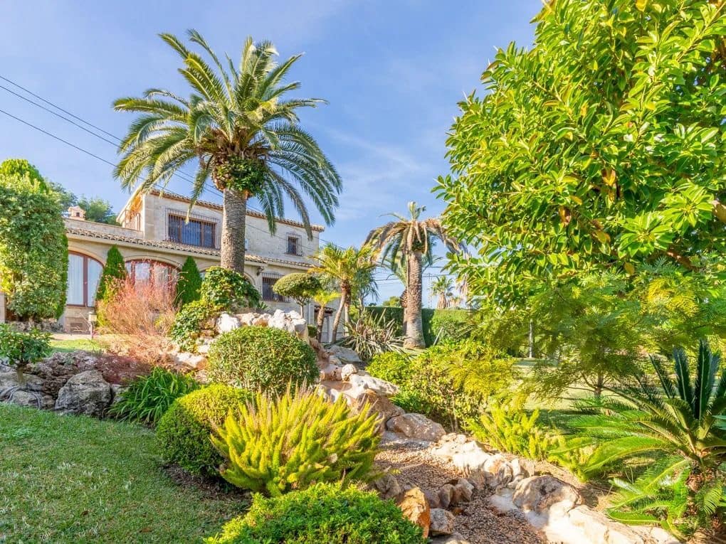 3 soveværelse Villa til salg i Javea / Xabia med swimmingpool garage - € 850.000 (Ref: 9827302)
