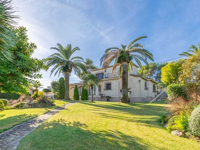 3 chambre Villa/Maison à vendre à Javea / Xàbia avec piscine garage - 850 000 € (Ref: 9827302)