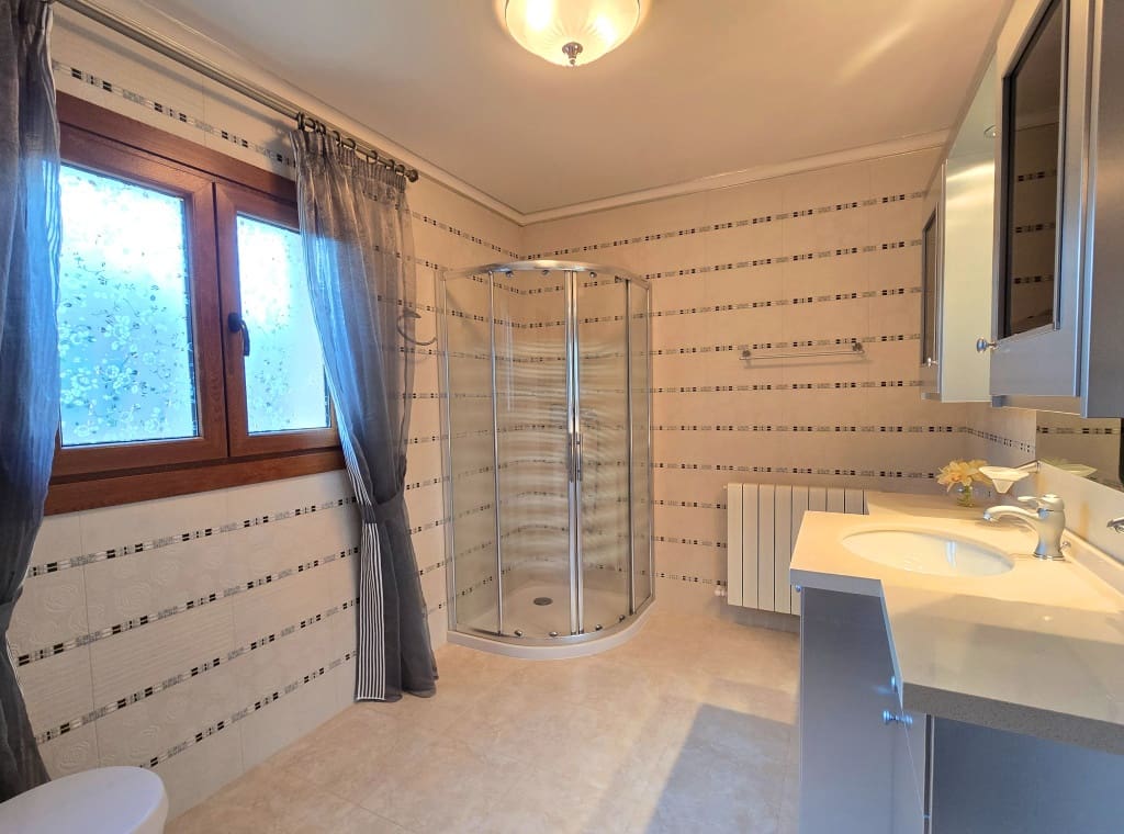 3 soveværelse Villa til salg i Javea / Xabia med swimmingpool garage - € 750.000 (Ref: 9827303)