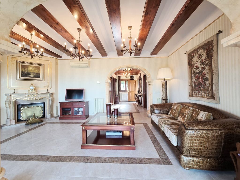 3 soveværelse Villa til salg i Javea / Xabia med swimmingpool garage - € 750.000 (Ref: 9827303)
