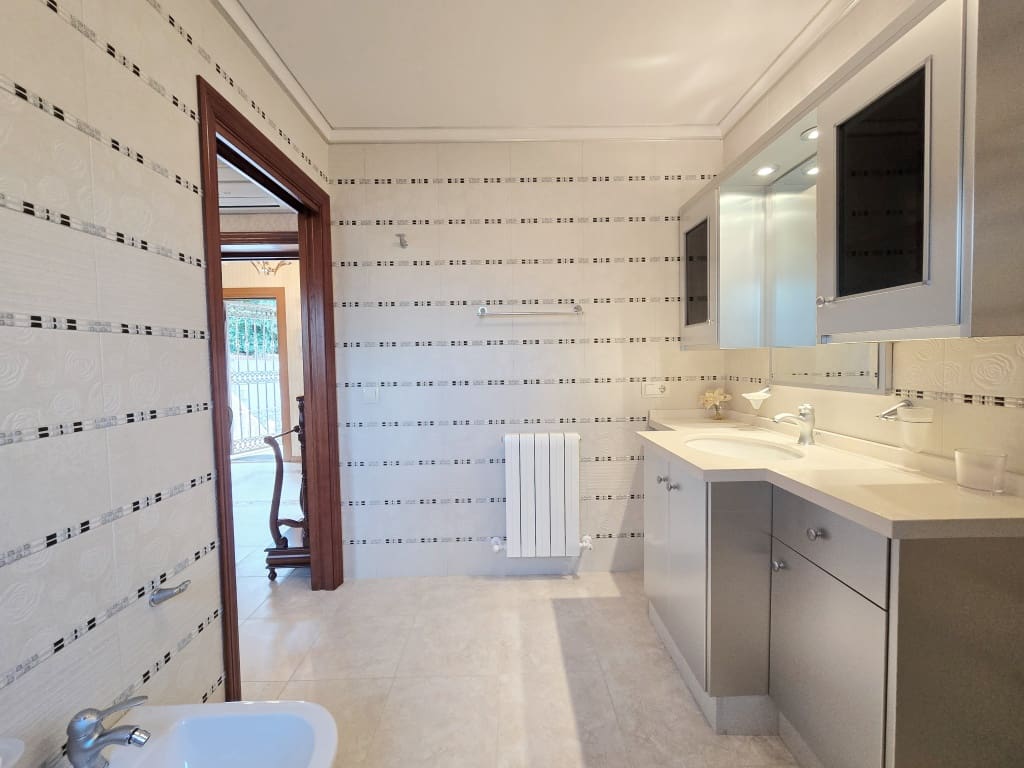 3 soveværelse Villa til salg i Javea / Xabia med swimmingpool garage - € 750.000 (Ref: 9827303)