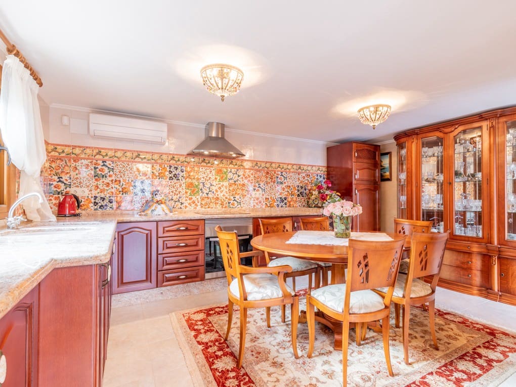 3 soveværelse Villa til salg i Javea / Xabia med swimmingpool garage - € 750.000 (Ref: 9827303)