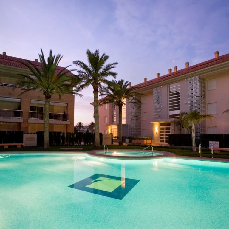 2 bedroom Apartment for rent in Javea / Xabia with pool garage - € 1,200 (Ref: 9838315)