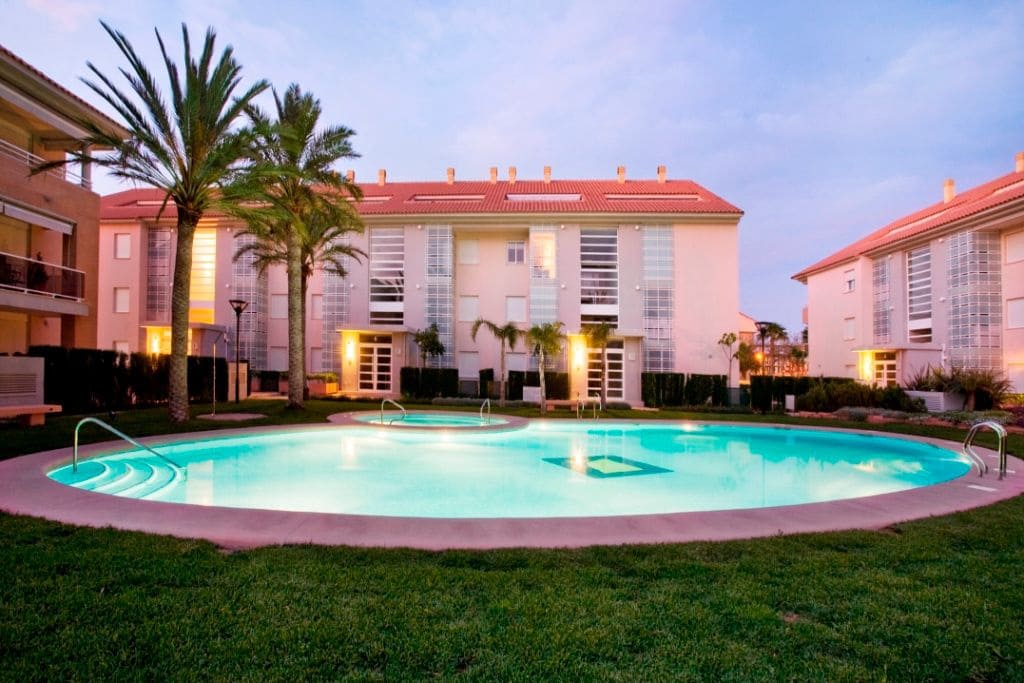 2 bedroom Apartment for rent in Javea / Xabia with pool garage - € 1,200 (Ref: 9838315)