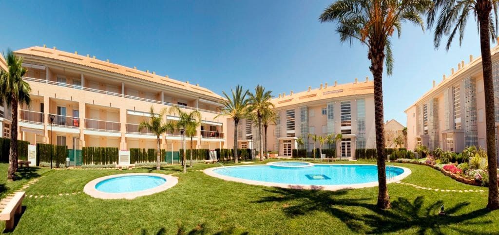 2 bedroom Apartment for rent in Javea / Xabia with pool garage - € 1,200 (Ref: 9838315)