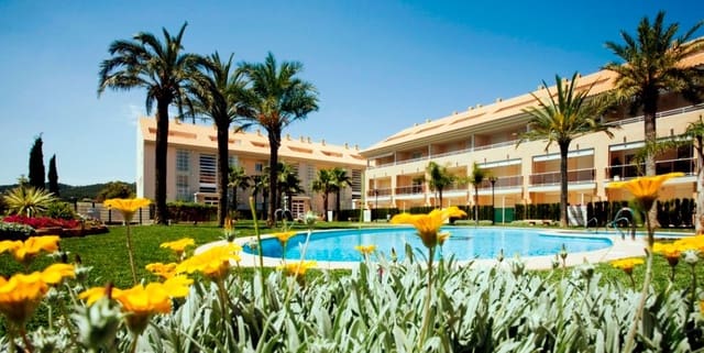 2 sovrum Lägenhet att hyra i Javea / Xàbia med pool garage - 1 200 € (Ref: 9838315)