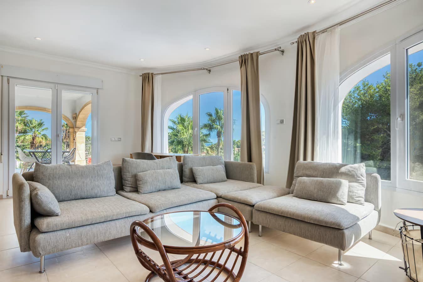 4 slaapkamer Villa te huur in Javea / Xabia met zwembad garage - € 2.500 (Ref: 9858059)