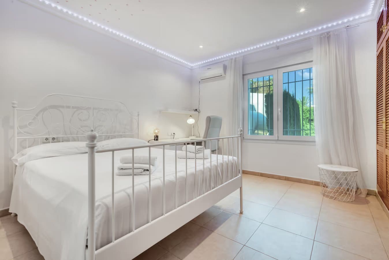 4 slaapkamer Villa te huur in Javea / Xabia met zwembad garage - € 2.500 (Ref: 9858059)